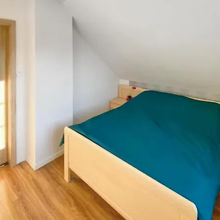 5 Bedroom Cozy In Сasa de vacaciones
