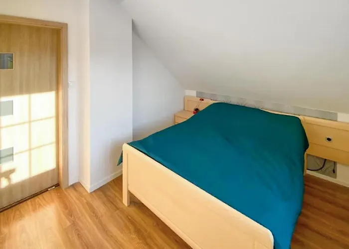 5 Bedroom Cozy In Сasa de vacaciones